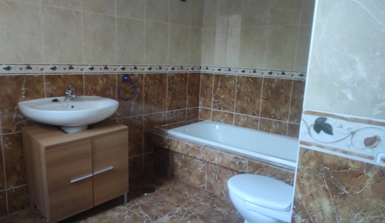 IMG-20251009-WA0040 - copia