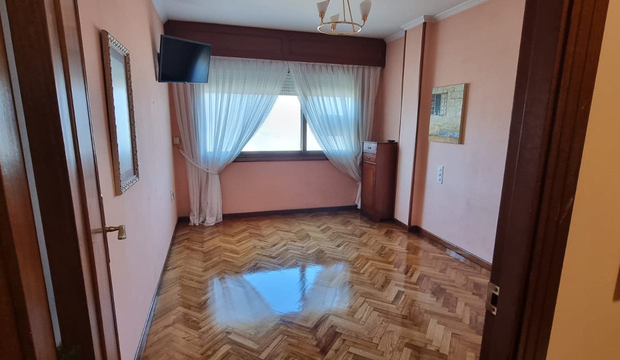 Habitación adicional – Avenida de la Marina – Vilagarcía