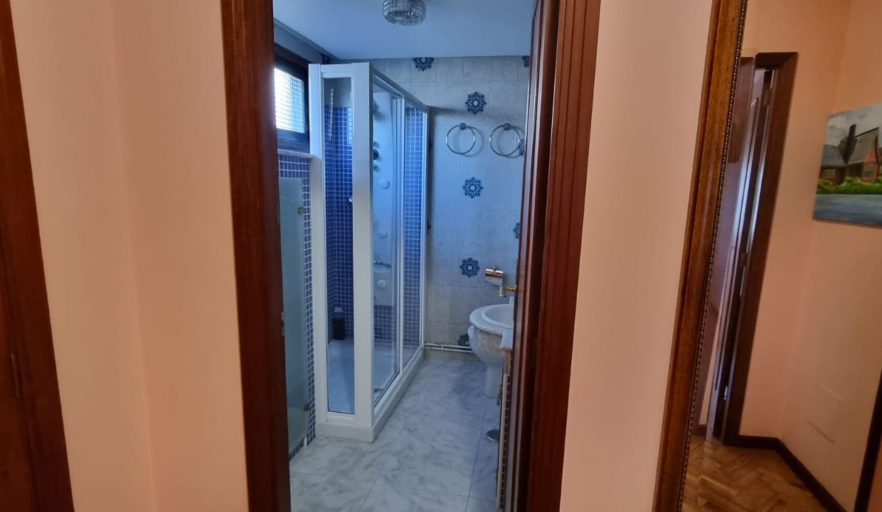 Segundo baño – Avenida de la Marina – Vilagarcía