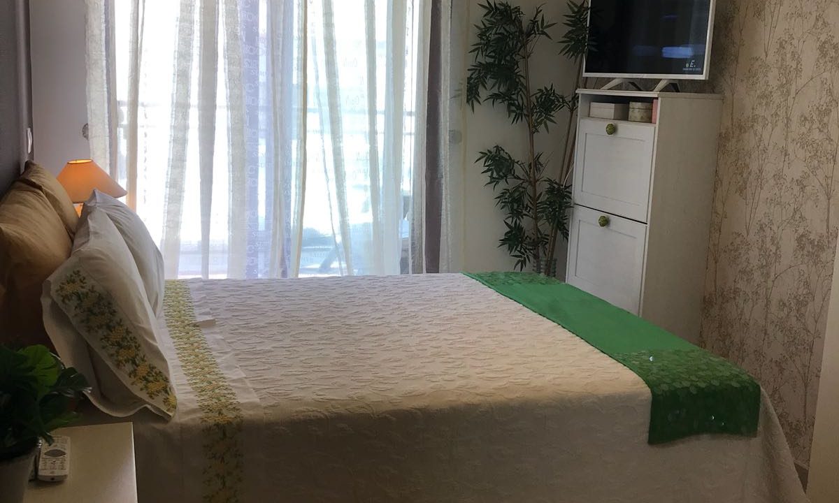 Piso en Sanxenxo – Dormitorio principal