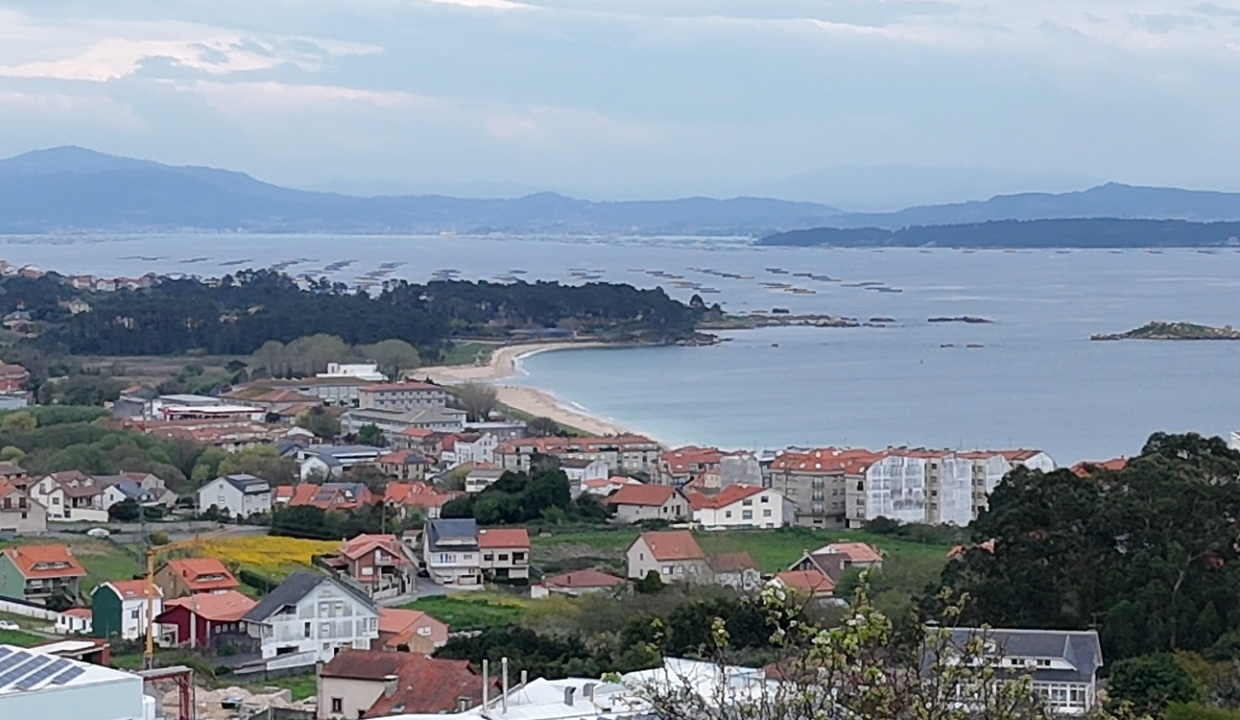 TERRENO URBANO CON VISTAS ESPECTACULARES EN RIBEIRA