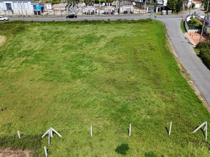 Parcela cerca de la playa en Palmeira Ribeira en zona tranquila