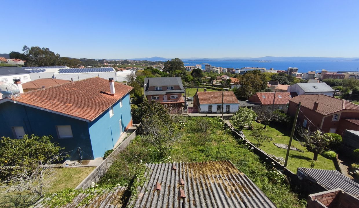 Propiedad con terreno para reforma integral