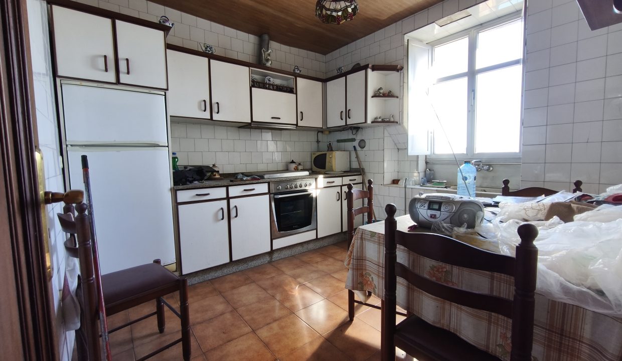 Propiedad con terreno y gran potencial de reforma