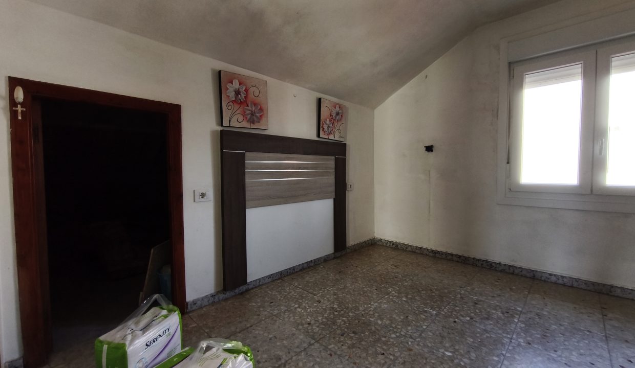 Chalet en venta en Aguiño