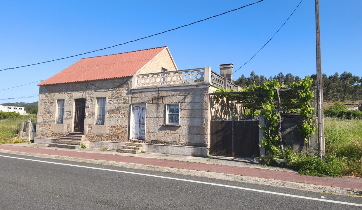 Casa tradicional con terreno amplio