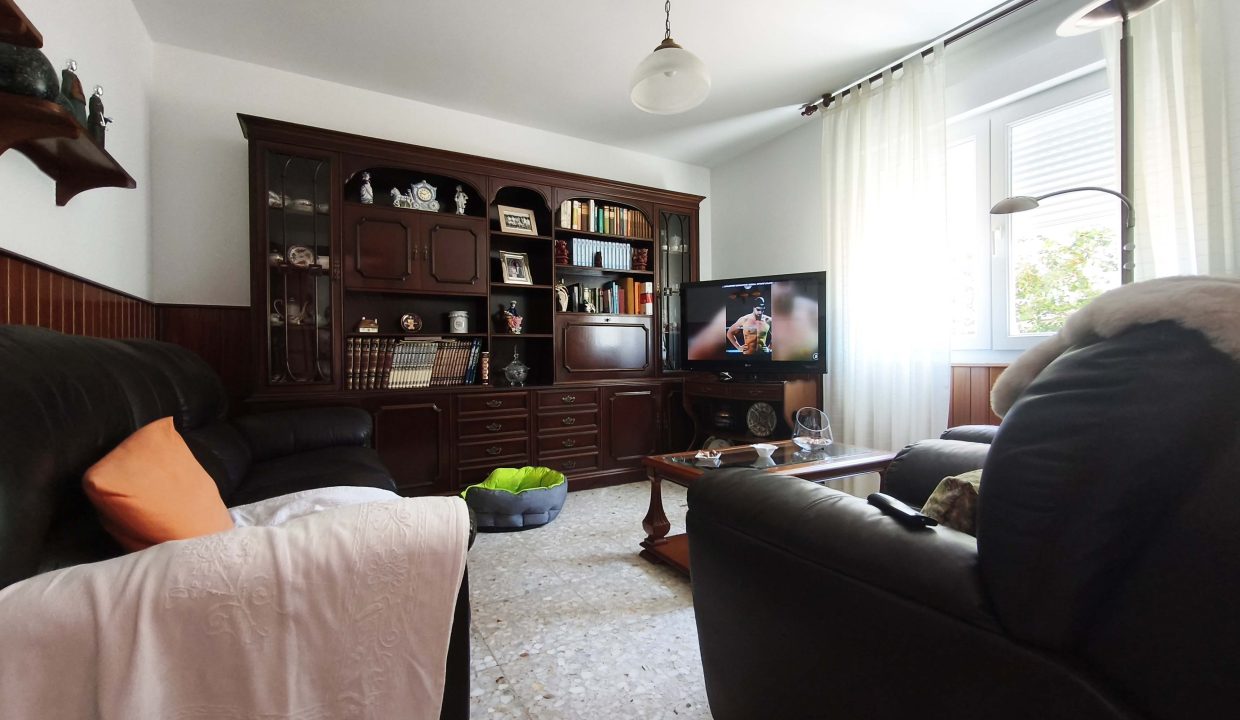 Vivienda con garaje en Ribeira