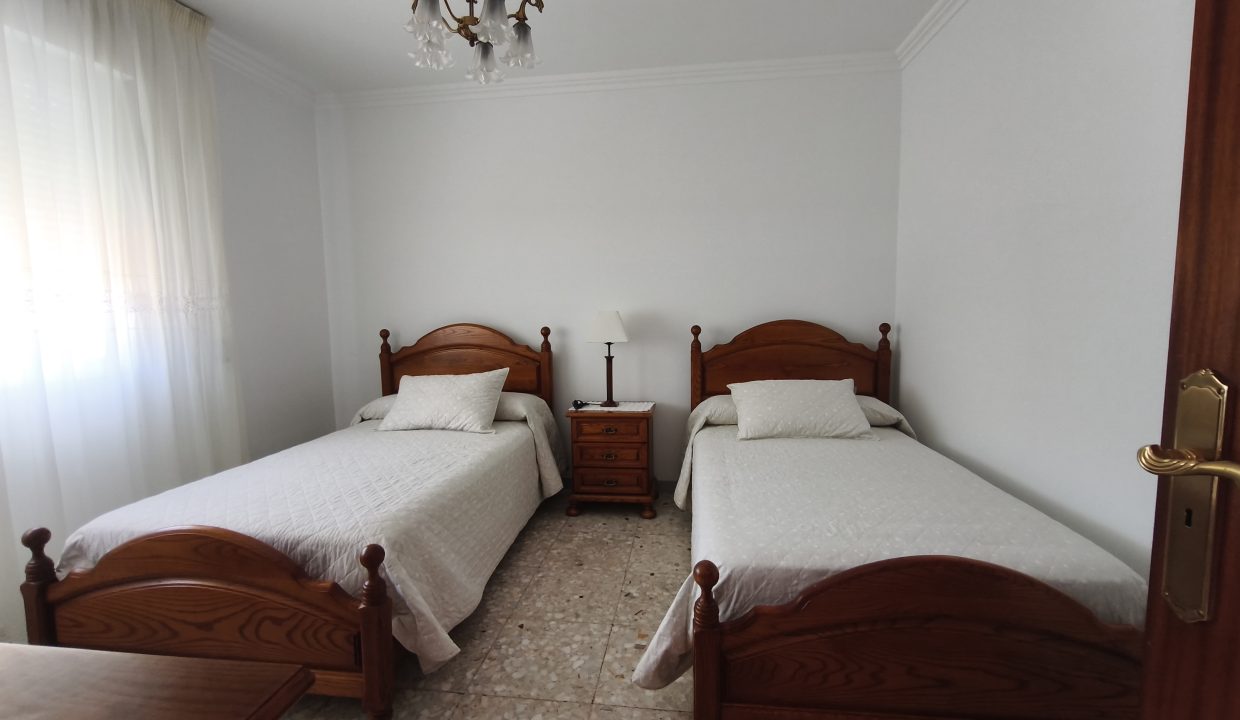 Casa con galpón en Ribeira
