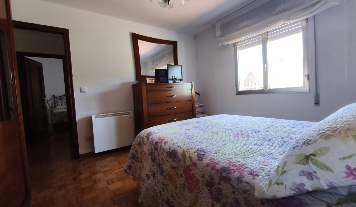 Vivienda familiar en A Corna