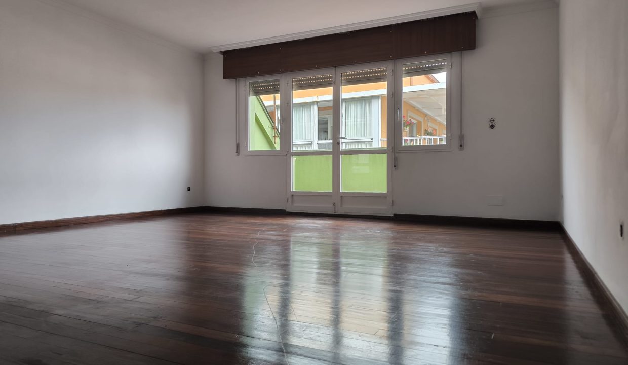 Vivienda de 3 dormitorios en Ribeira