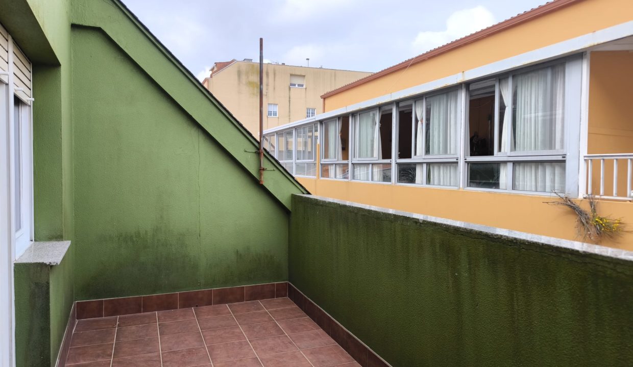 Piso de gran tamaño en Ribeira