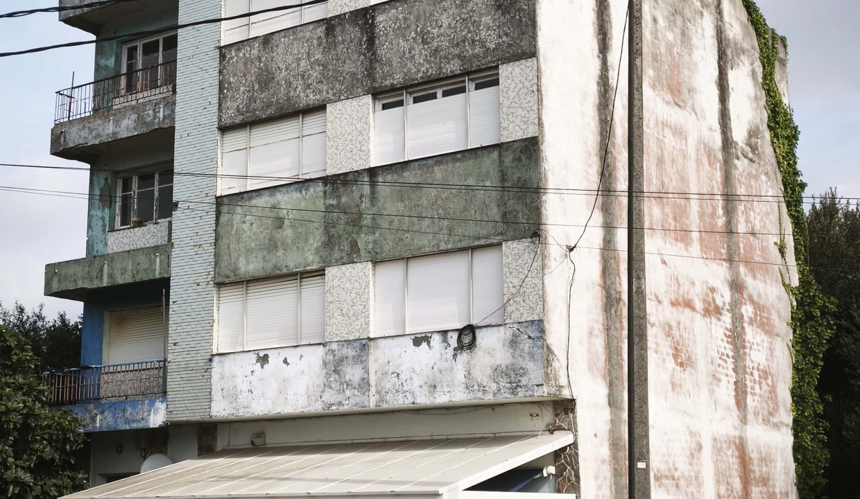 Edificio en venta cerca de la playa de Coroso