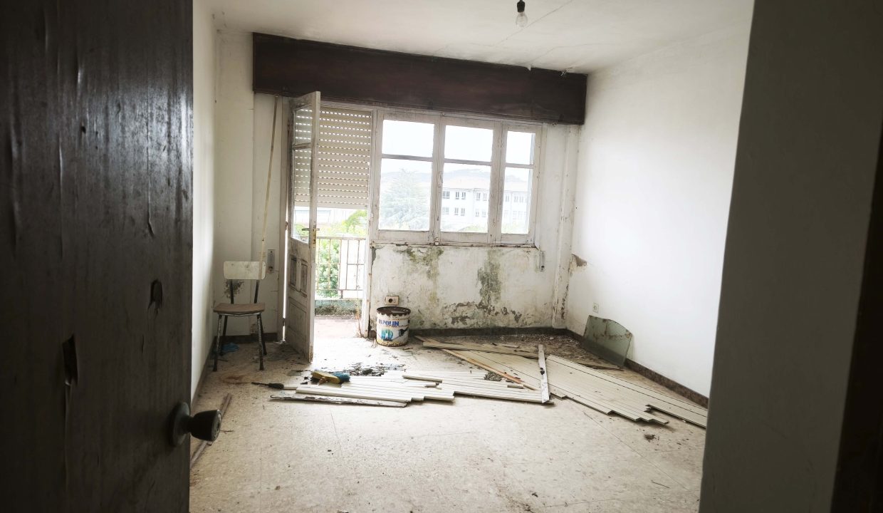 Habitación exterior para reformar