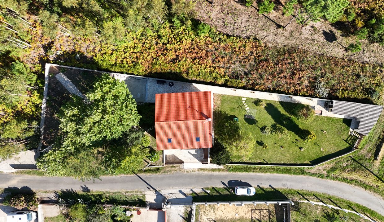 Vista aérea de la finca en San Pedro de Muro, Porto do Son