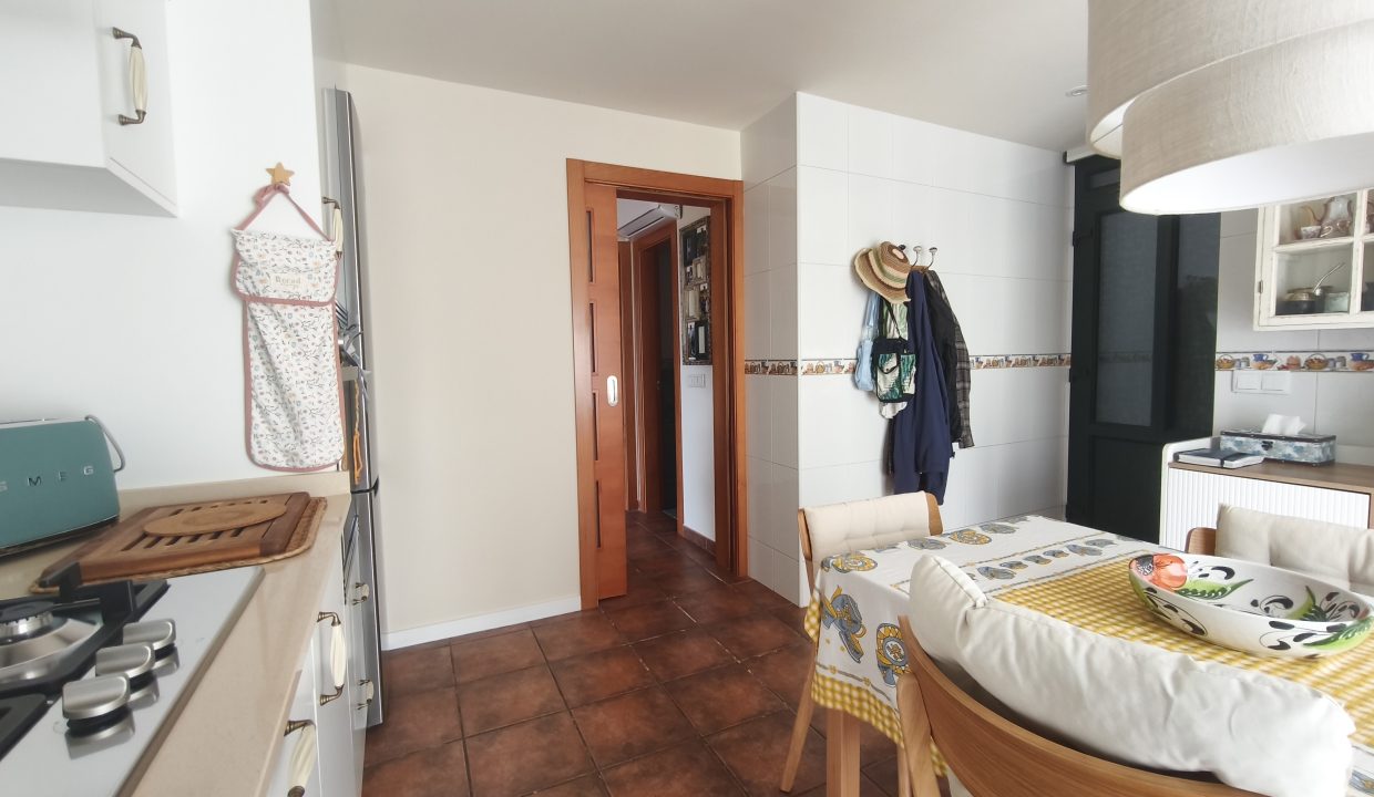Cocina con comedor en San Pedro de Muro, Porto do Son