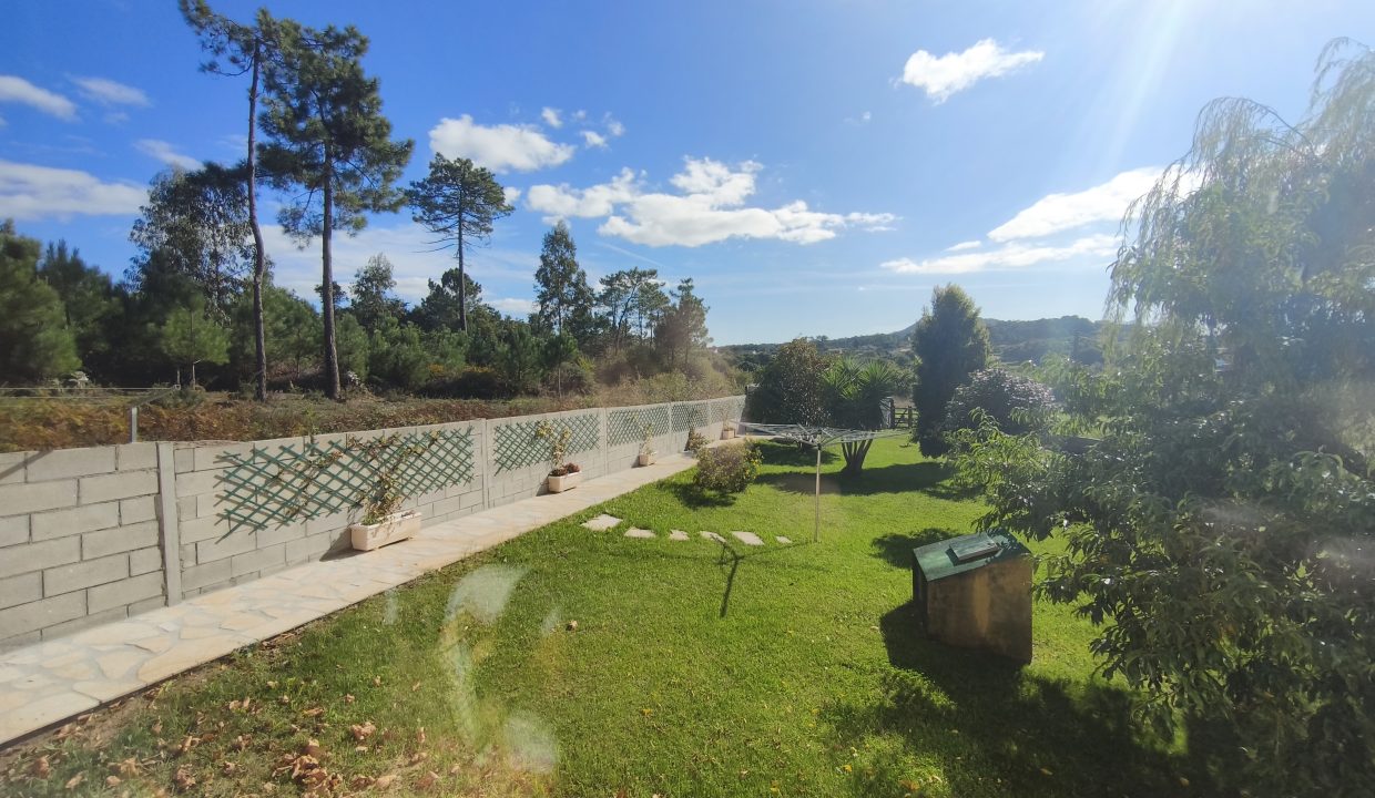 Vistas de la parcela en San Pedro de Muro, Porto do Son