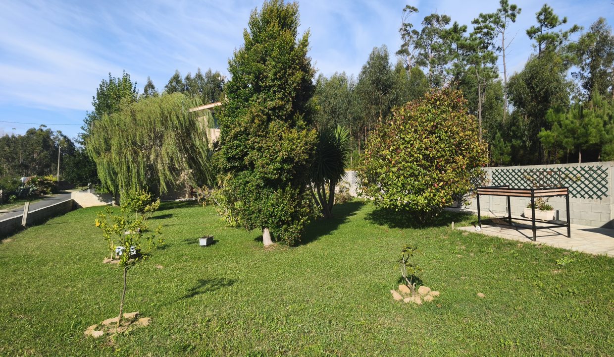 Zona verde en San Pedro de Muro, Porto do Son