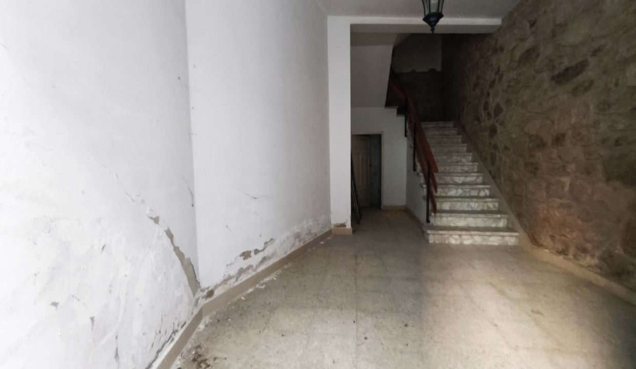Acceso a las viviendas del edificio