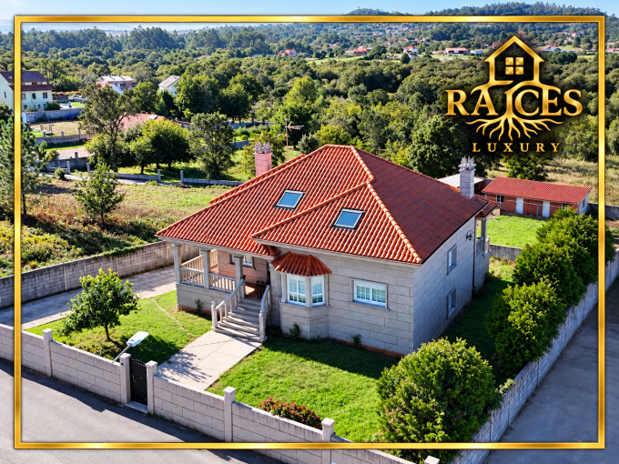 RAICES LUXURY